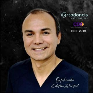 Acercar imagen: Deivy Mostacero Abanto, Dentista Trujillo