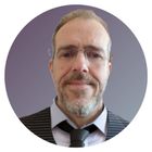 Dr. Márcio Candiani