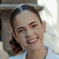 Flora Cruz, Neurologista pediátrico Fortaleza