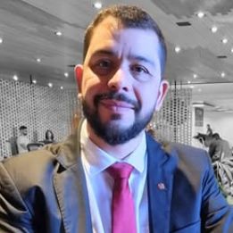 Robson Ferreira dos Santos, Psicólogo Paracatu