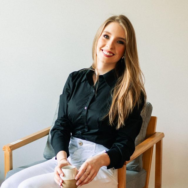 Júlia  Sasso, Psicólogo Nova Bassano