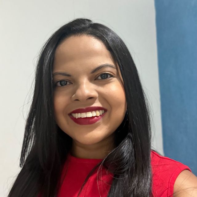 Greyce  Ellen, Médico de família Floriano