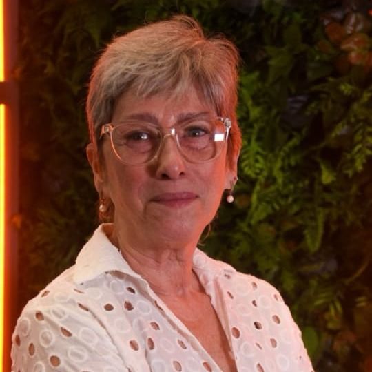 Eliane Valtes, Pediatra Macaé