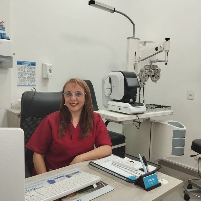 Patricia Margarita García Bustos, Optómetra Envigado