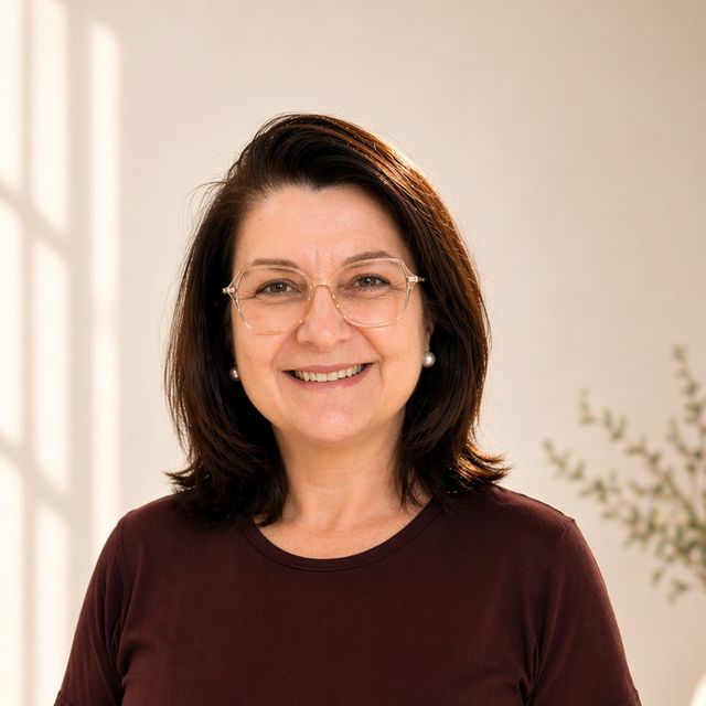 Ana Claudia E. Jesser, Psicólogo Curitiba
