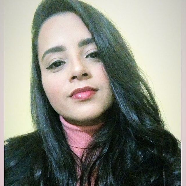 Ana  Beatriz da Silva Abreu Oliveira