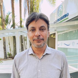 Wagner de Paula Loureiro, Oncologista Curitiba