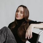  Victoria Guarisse 