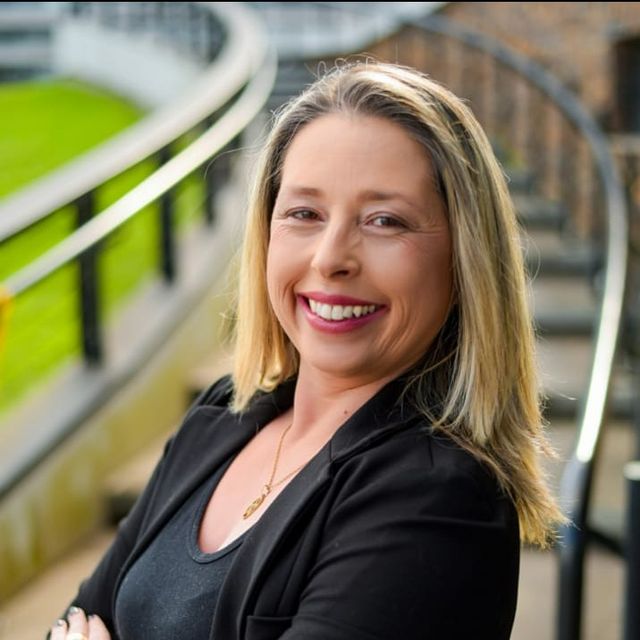 Nathalia Gomes, Terapeuta complementar Pelotas