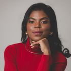 Dra. Caroline  Morais Sena