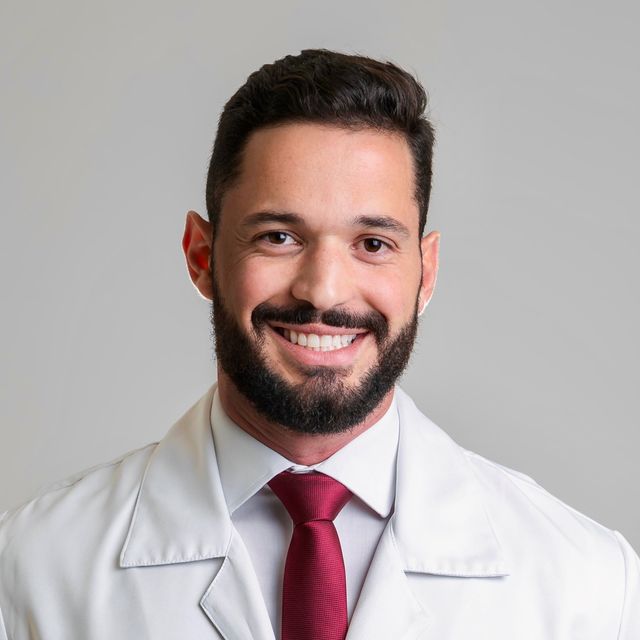 Denner Novais Ribeiro, Ortopedista - Traumatologista Rio de Janeiro