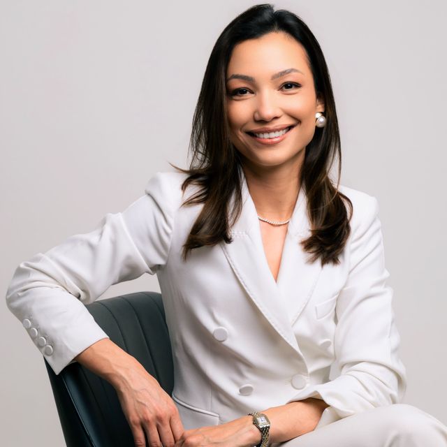 Mariely Fernanda da Silva Helbingen, Especialista em Clínica Médica Barueri