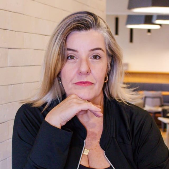 Iza Catani, Fisioterapeuta Campinas