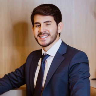 Dr. Jholbert Cardoso Santana