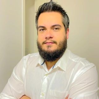 Dr. Gustavo Capranico Correa Gimenez Germano