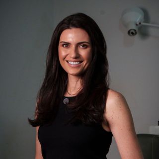 Ampliar imagem: Ana Helena Ferraz de Campos, Oftalmologista Jundiaí