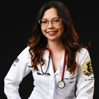 Dra. Luise Gabriela  dos Reis Moura