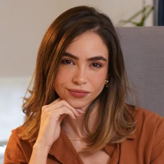 Dra. Fernanda Leão