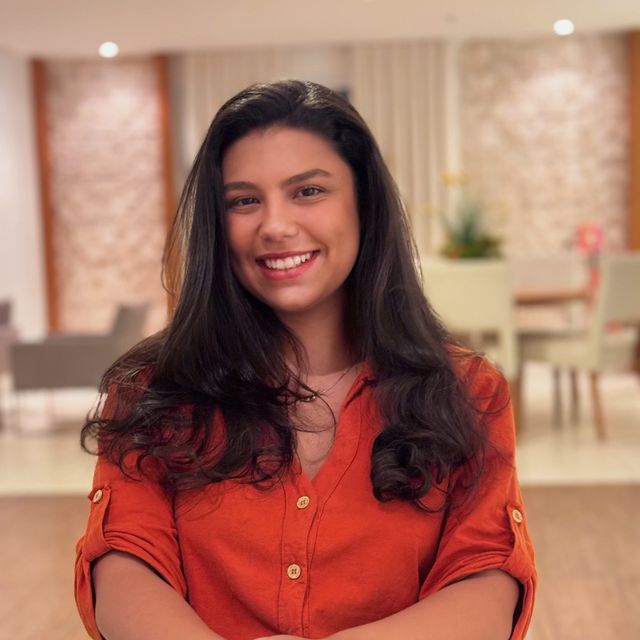 Fabiana Castro, Dentista Niterói