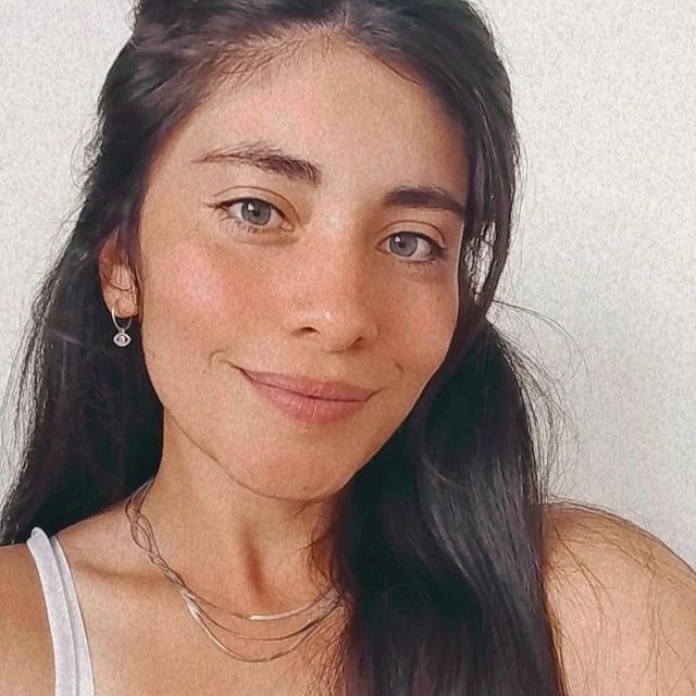 Victoria Olivarez, Psicólogo Saavedra