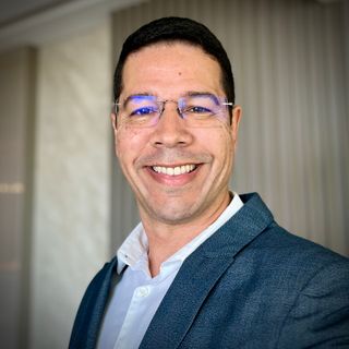 Dr. Diogenes Fontão