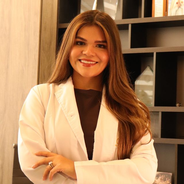 María Paula Castiblanco, Cirujano plástico Bogotá
