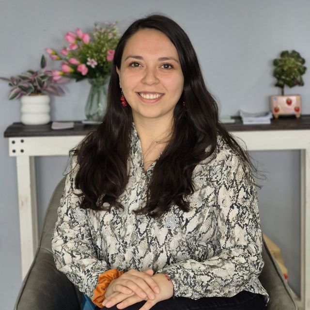 Francisca Saldivia Kuschel, Psicólogo Osorno