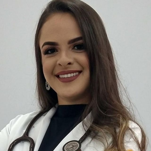 Bruna  Santana Boaventura , Cardiologista Brasília