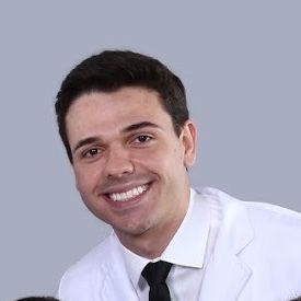 Victor Della Betta, Neurocirurgião São Paulo