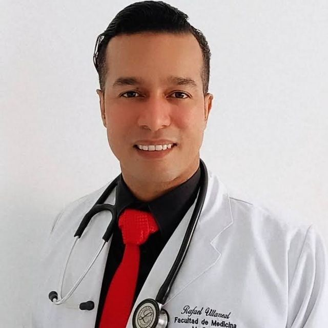 Rafael Villarreal, Médico general Medellín