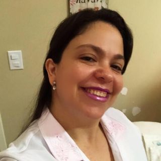 Ampliar imagem: Andrea Queiroz, Fisioterapeuta Fortaleza