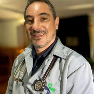 Leandro Guedes Correia, Médico de família Camboriú