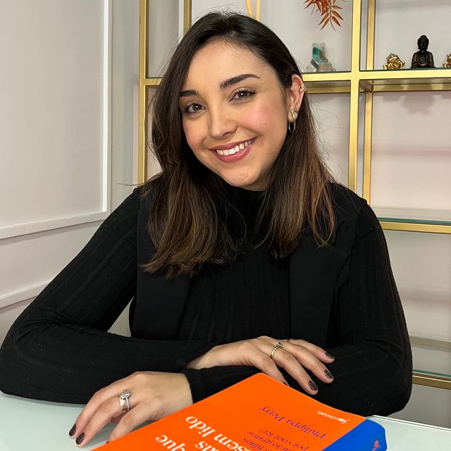 Júlia Lopes, Psicólogo Porto Alegre