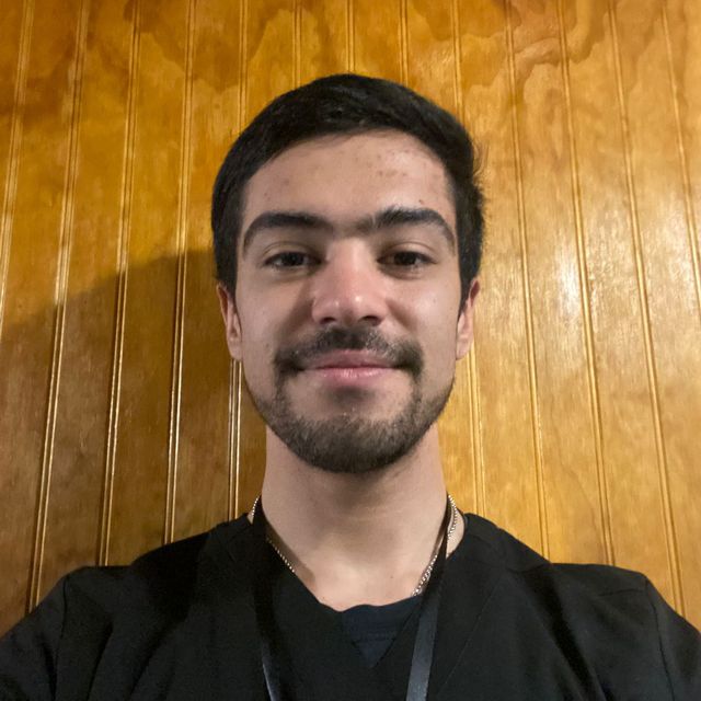 Miguel Angel Rada Gomez, Kinesiólogo Puerto Montt