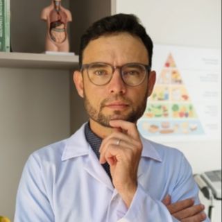 Dr. Rhian Pietro Vendruscolo