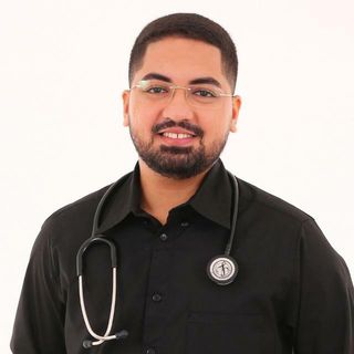 Ampliar imagem: João Antônio Falcão, Médico clínico geral Floriano