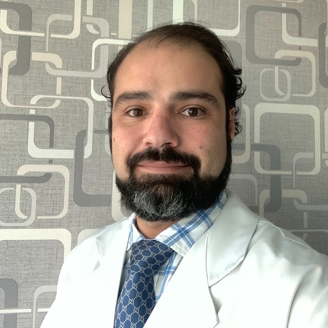 Luis Felipe Conti Teixeira, Cirurgião plástico Jundiaí