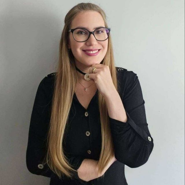 Renata De Carvalho Britto Dose, Psicanalista Porto Alegre