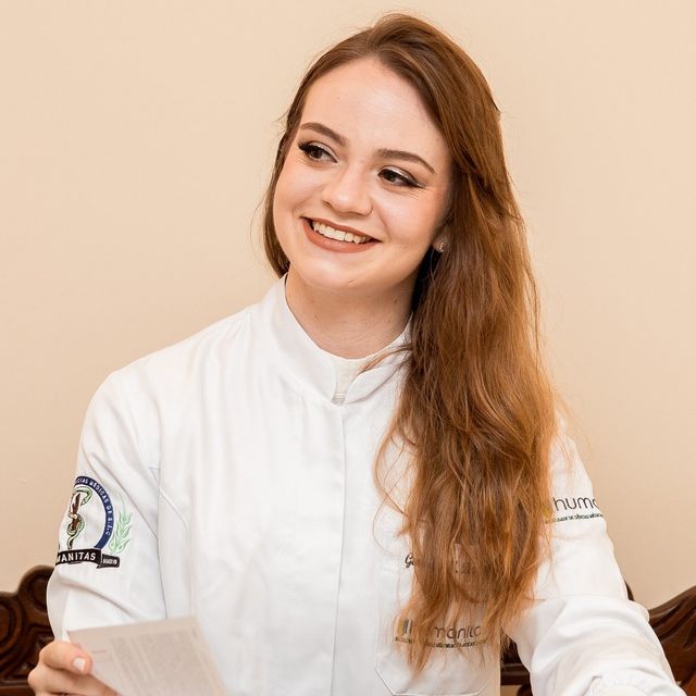 Gabriela Magro Bazanella, Generalista São José dos Campos