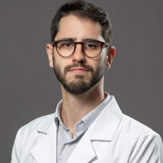 Dr. Caio César Bianchi de Castro