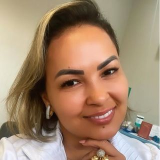 Ampliar imagem: Lyndpalmer Medeiros, Dermatologista Goiânia