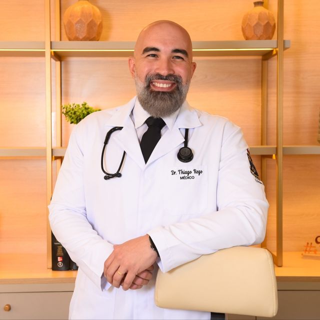 Thiago Rego Albuquerque, Médico clínico geral Teresina
