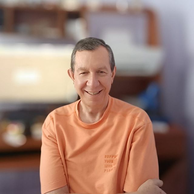 Carlos Vélez, Psicólogo Sabaneta