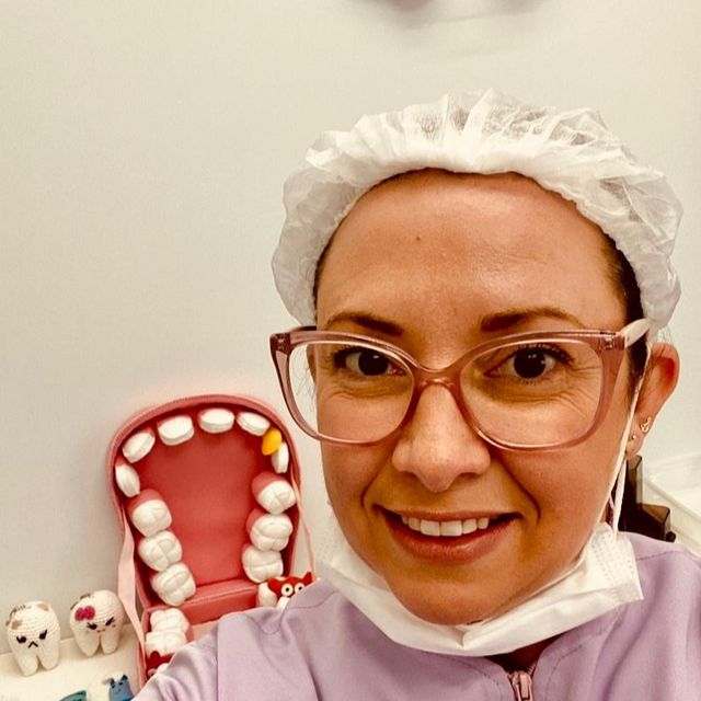 Ingrid de Lima Flores, Odontopediatra Porto Alegre