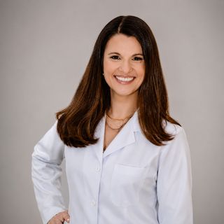 Ariana Soares, Dentista Juiz de Fora