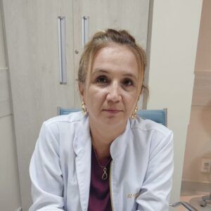 Ampliar imagem: Cristiane de Castro Percebo Rinaldi, Otorrino Arujá