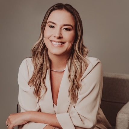 Bruna Barros Garbim, Nefrologista pediátrico Campinas