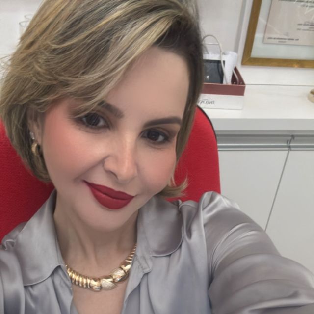 Natalia Biancão, Dermatologista Bauru