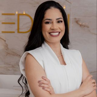 Ampliar imagem: Bruna Vieira, Terapeuta complementar João Monlevade