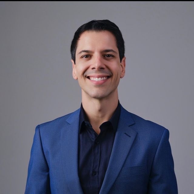 Leandro Pablos Rossetti, Cirurgião vascular Campinas